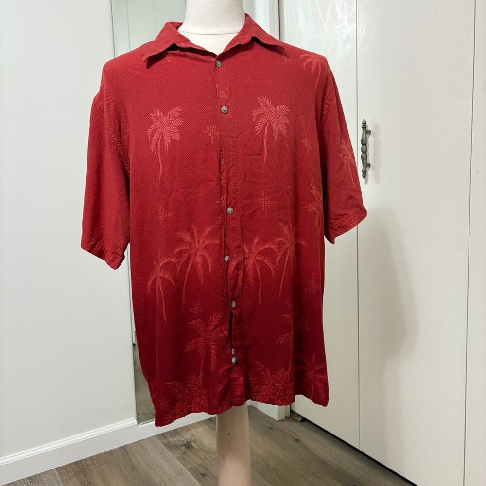 Pierre Cardin Men’s XL Red Palm Tree Button Shirt 100% Rayon Vintage
